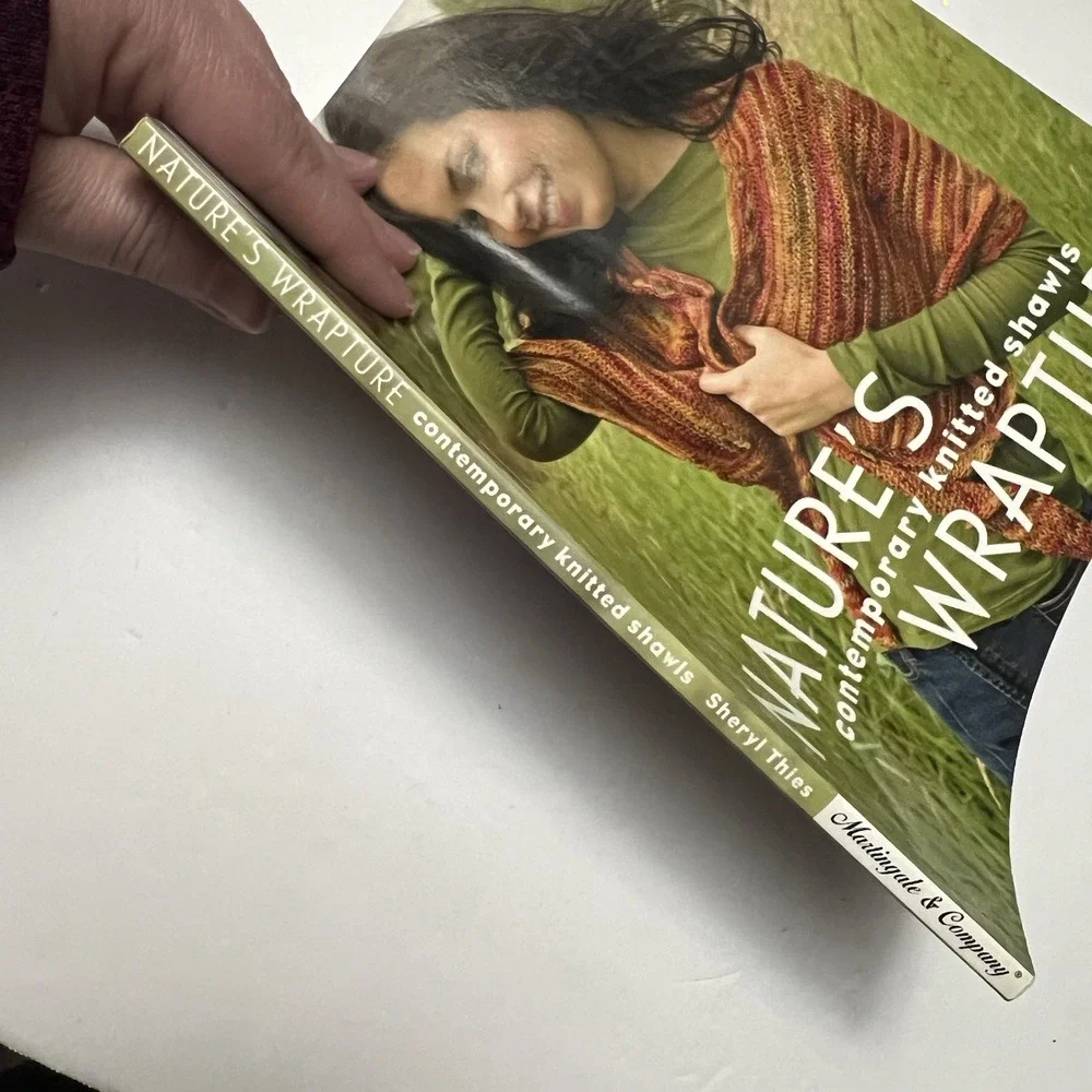 Natures Wrapture Contemporary Knitted Shawls by Sheryl Thies 2010 Paperback